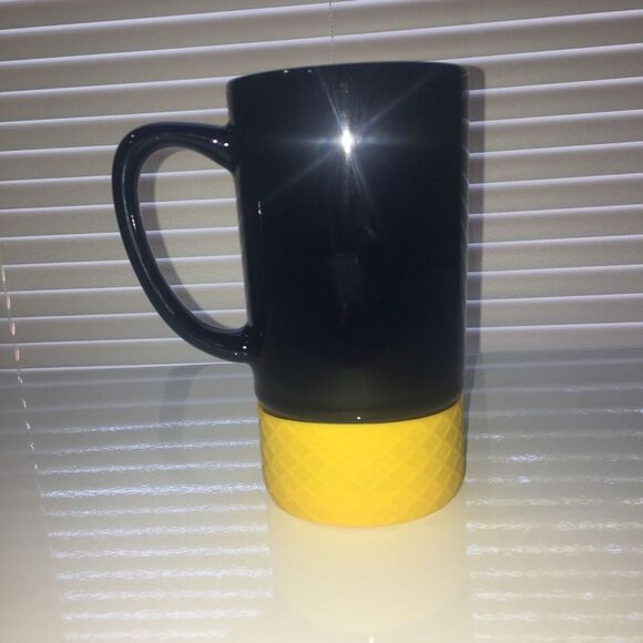 Milwaukee Brewers Official Merch Mug w/Pewter logo - Picture 4 of 10